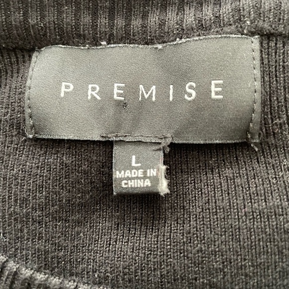 Premise Studio Women's Black 3/4 Sleeve Crew Neck Rayon Blend Sweater EUC! - Picture 2 of 8